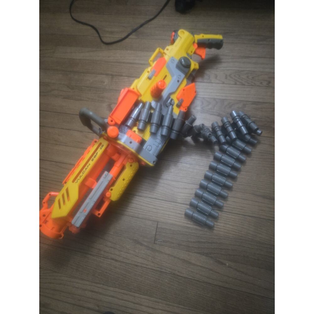 Nerf N-Strike Vulcan EBF-25 Blaster with bullet belt - Tested - Vintage 2008